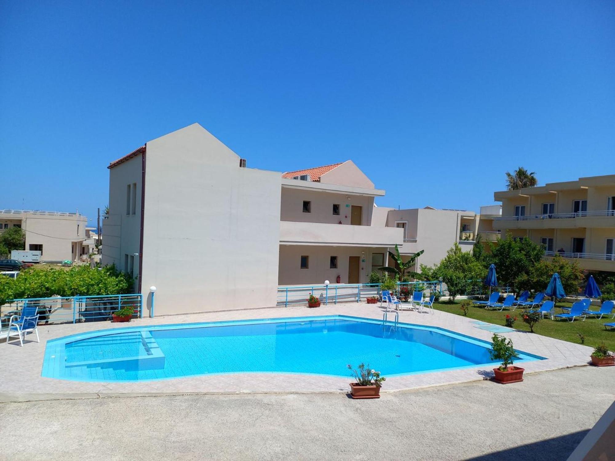 Litinas Apartments With Pool Agia Marina Esterno foto